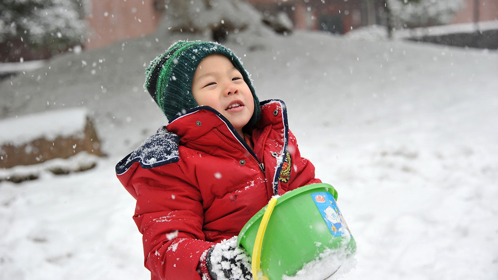 初雪，沒有炸雞和啤酒